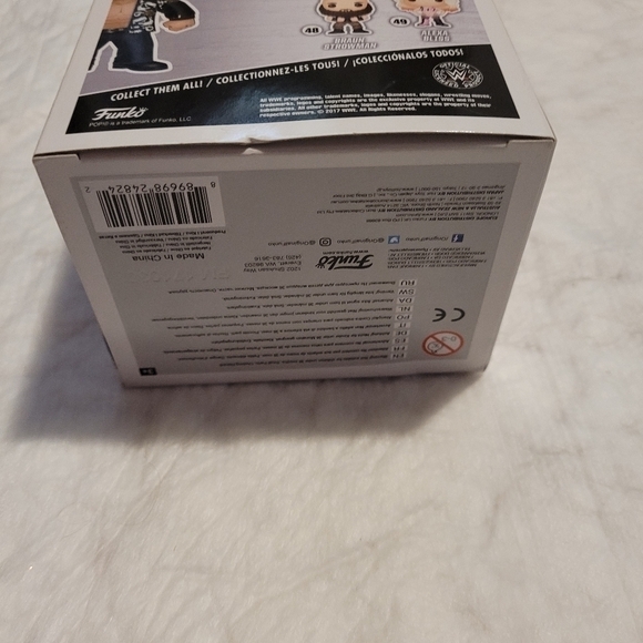 WWE THE ROCK Funko POP # 46 - Picture 13 of 15